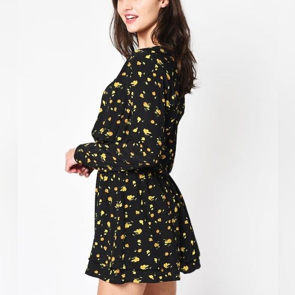 Rails Jasmine Yellow Roses Long Sleeve Smocked Waist Mini Dress Size XS Women's - Picture 2 of 15